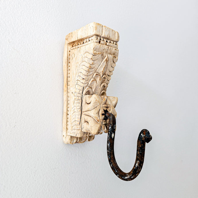 Vintage indian wall hook. Hand carved, handmade wall art decor. Hang your natural wall art decor for modern Coastal boho home style. Rustic farmhouse home interior. Unique boho home decor