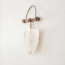Lyla Macrame leaf hanging