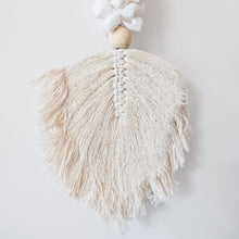 Zaya Shell & Macrame Leaf Tassel