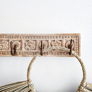 Indian vintage carved wall hook with 4 hooks, entry way hook, wall decor, coastal Bohemian boho home decor. 
