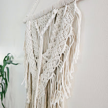 Kaanti Macrame Wall Hanging