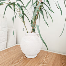 Mahi White textured vase urn