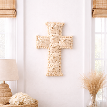 Avela Shell Cross