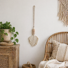 Zaya Shell & Macrame Leaf Tassel